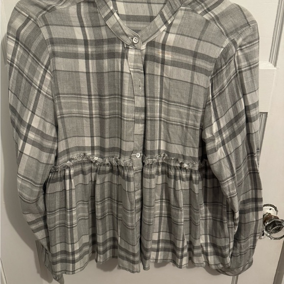 Harper checked soft blouse! Excellent condition! - Picture 1 of 6